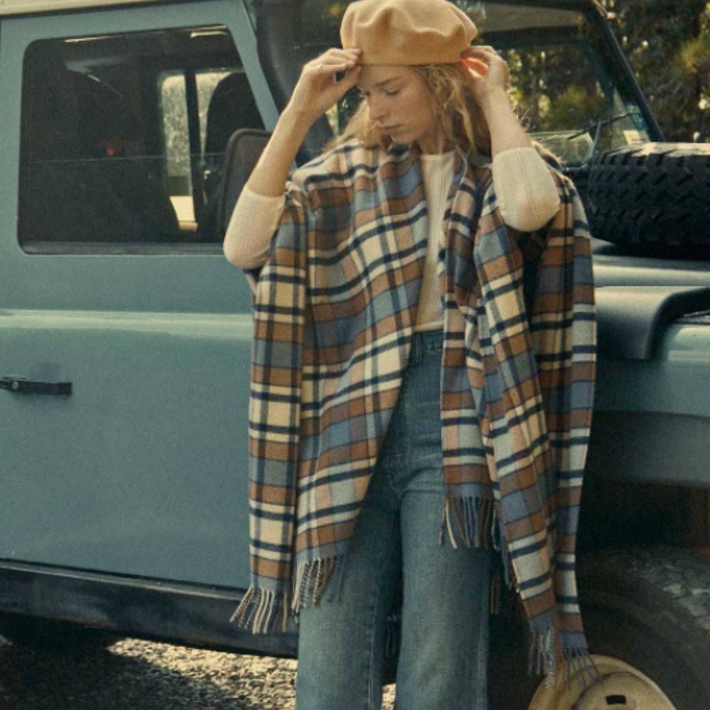 Doen Ember Wrap Saint Moritz Plaid Blue Tan Wool Cashmere Fringe Trim Small